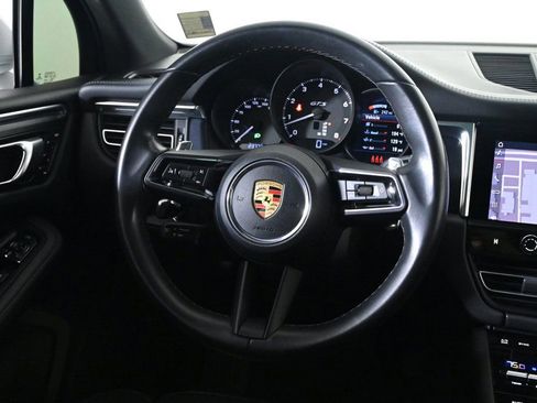 Certified 2022 Porsche Macan GTS image 13