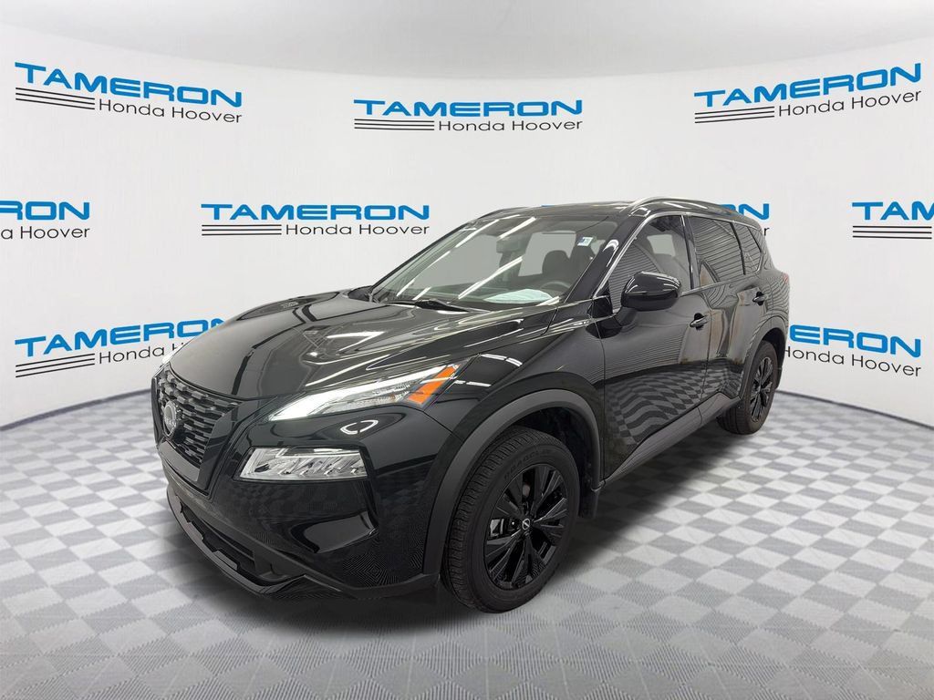 Used 2023 Nissan Rogue SV w/ SV Premium B Package FWD image 1