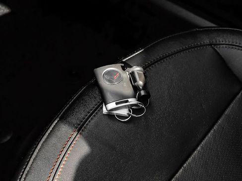 Used 2016 Chevrolet Corvette Z06 w/ 3LZ Preferred Equipment Group RWD image 55