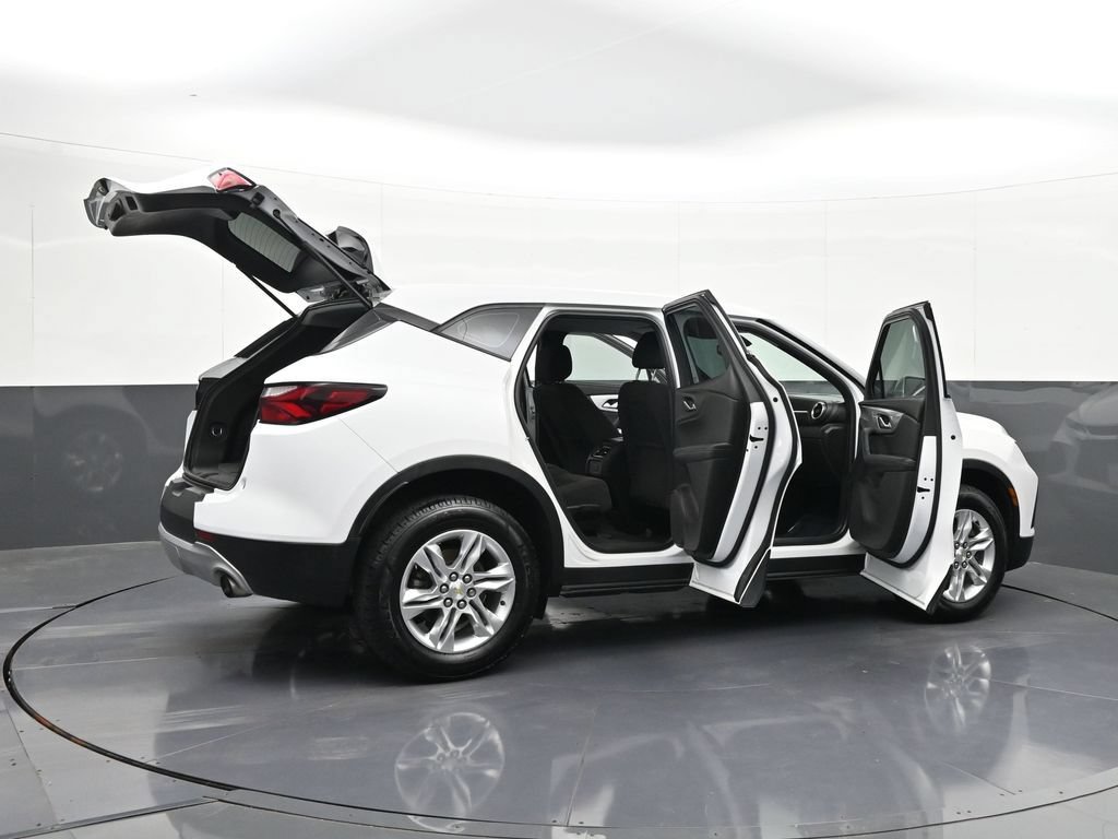Used 2019 Chevrolet Blazer L FWD image 39