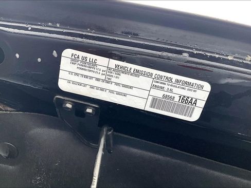 Used 2023 Jeep Wrangler Sport image 34