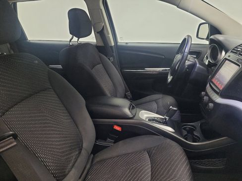 Used 2017 Dodge Journey SXT w/ Safe & Sound Group FWD image 21