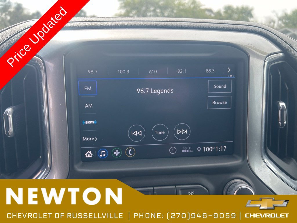 Used 2022 Chevrolet Silverado 1500 LT AWD/4WD image 10
