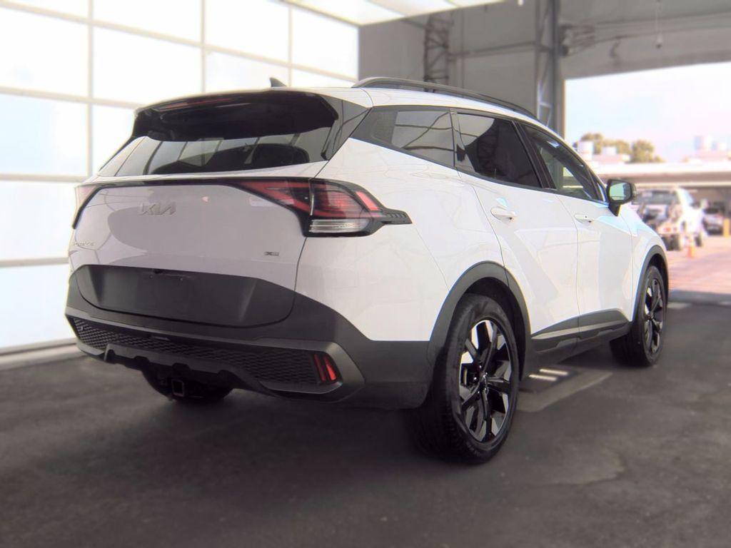 Used 2023 Kia Sportage X-Line w/ X-Line Premium Package AWD/4WD image 4