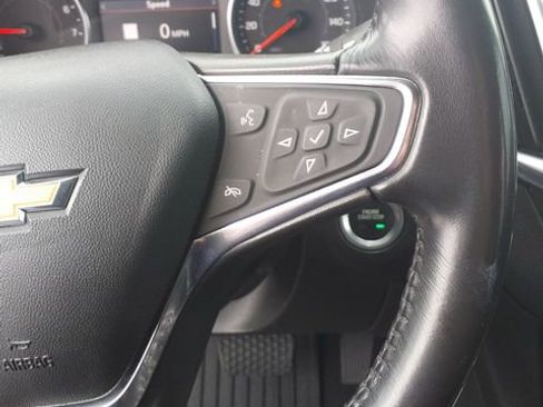 Used 2019 Chevrolet Equinox LT image 27