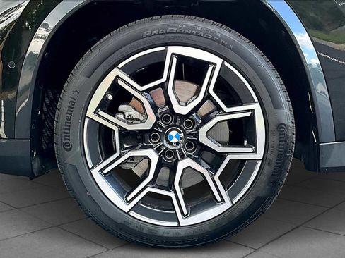 New 2025 BMW X1 xDrive28i w/ Technology Package image 11
