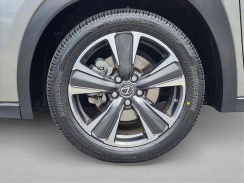 Used 2019 Lexus UX 200 w/ Accessory Package FWD image 24