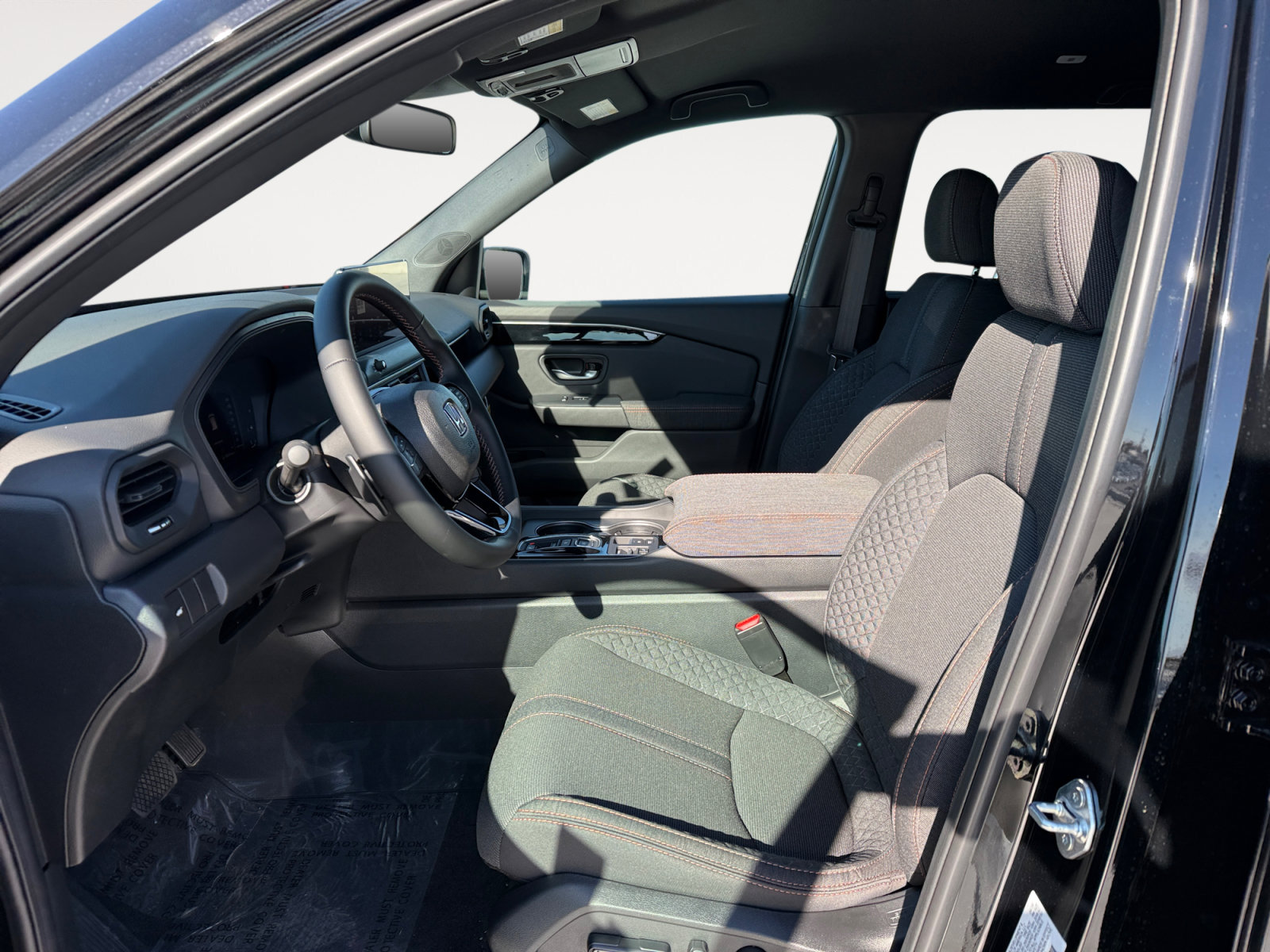 New 2026 Honda Pilot Sport image 10