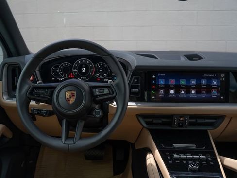 New 2026 Porsche Cayenne AWD/4WD image 22