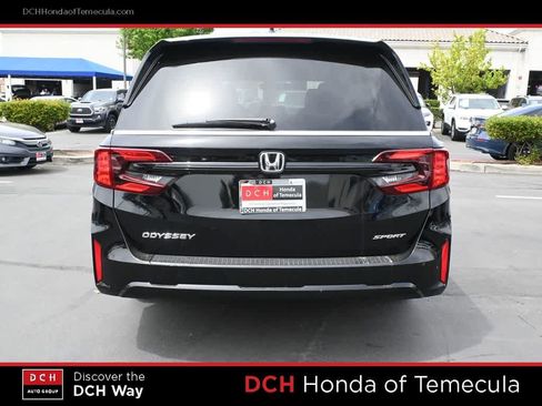 Used 2025 Honda Odyssey Sport-L image 6
