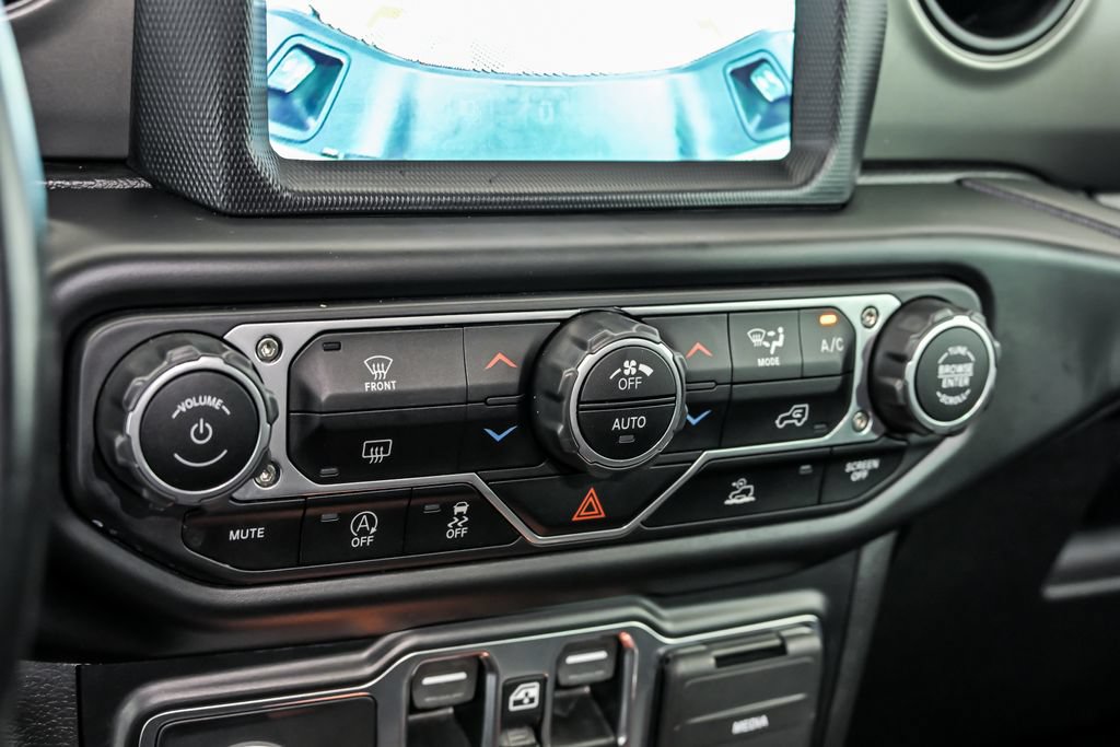 Used 2022 Jeep Gladiator Sport AWD/4WD image 22