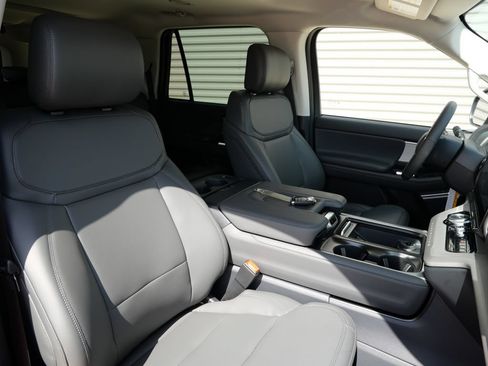 New 2026 Ford Expedition Max Active AWD/4WD image 23