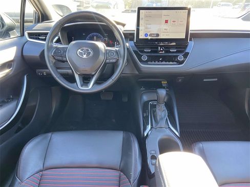 Used 2025 Toyota Corolla XSE image 10
