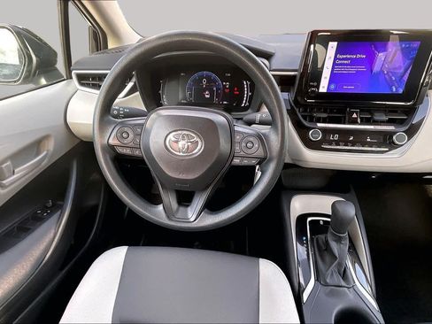 Used 2026 Toyota Corolla LE FWD image 6