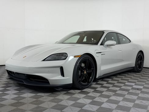 Used 2026 Porsche Taycan image 1