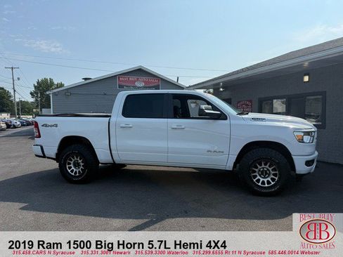 Used 2019 RAM 1500 Big Horn AWD/4WD image 2