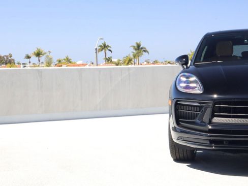 New 2026 Porsche Macan S AWD/4WD image 12