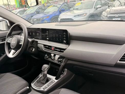 Used 2026 Kia Seltos LX AWD/4WD image 16