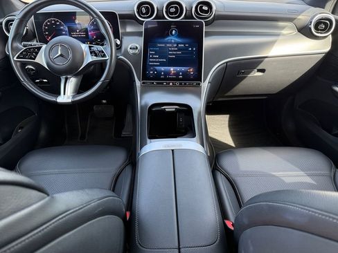 Used 2024 Mercedes-Benz GLC 300 image 13