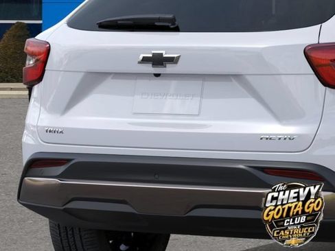 New 2026 Chevrolet Trax ACTIV w/ Driver Confidence Package FWD image 14
