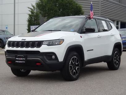 Used 2025 Jeep Compass Trailhawk