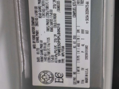 Used 2023 Ford Bronco Badlands image 30