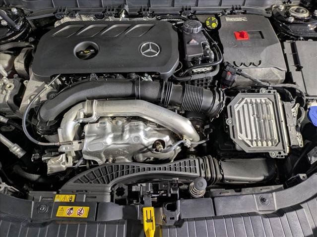 Used 2025 Mercedes-Benz GLB 250 image 25