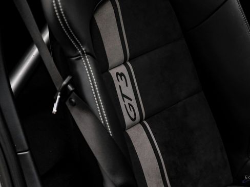 Used 2018 Porsche 911 GT3 w/ Sport Chrono Package image 48