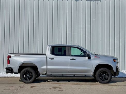 Used 2019 Chevrolet Silverado 1500 Custom Trail Boss w/ Custom Convenience Package image 7