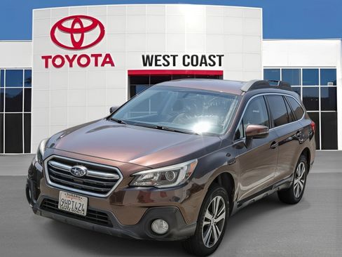Used 2019 Subaru Outback 2.5i Limited AWD/4WD image 1