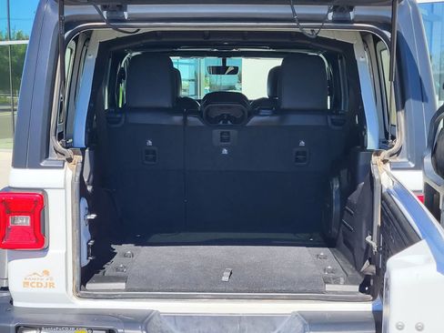 Used 2019 Jeep Wrangler Unlimited Rubicon AWD/4WD image 30