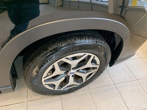 Used 2020 Subaru Forester Premium image 21