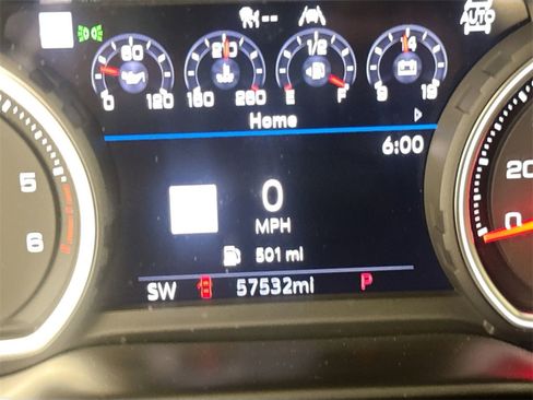 Used 2021 Chevrolet Silverado 1500 High Country w/ Technology Package image 12