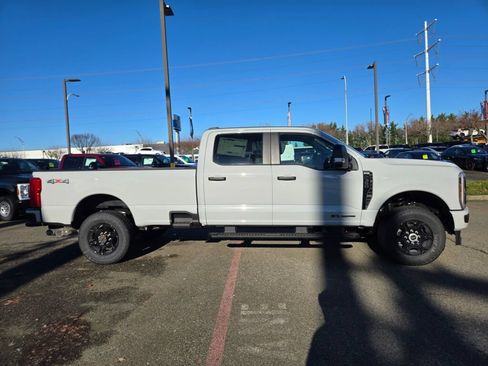 New 2026 Ford F350 XL w/ STX Appearance Package AWD/4WD image 4