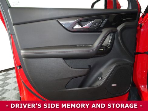 Used 2022 Chevrolet Blazer RS w/ Enhanced Convenience Package image 5