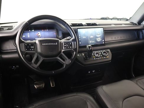 Used 2023 Land Rover Defender 110 X AWD/4WD image 2