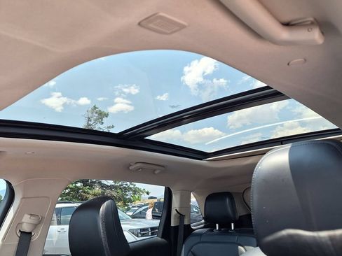 Used 2021 Lincoln Nautilus Reserve AWD/4WD image 27