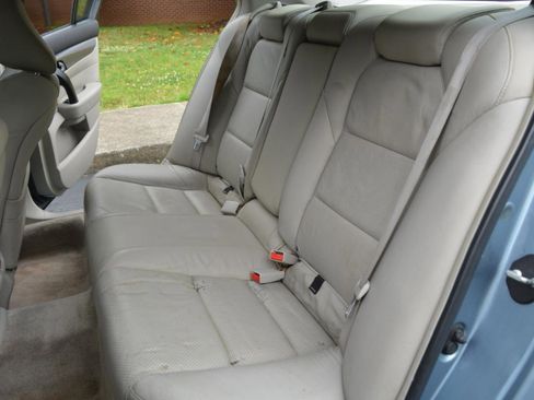 Used 2009 Acura TL w/ Technology Package FWD image 11