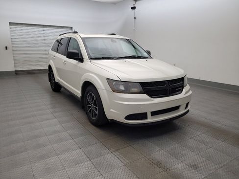 Used 2018 Dodge Journey SE w/ Popular Equipment Group FWD image 11