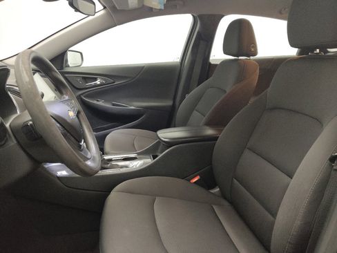 Used 2021 Chevrolet Malibu LT image 17