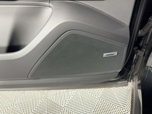 New 2025 Porsche Cayenne S AWD/4WD image 22