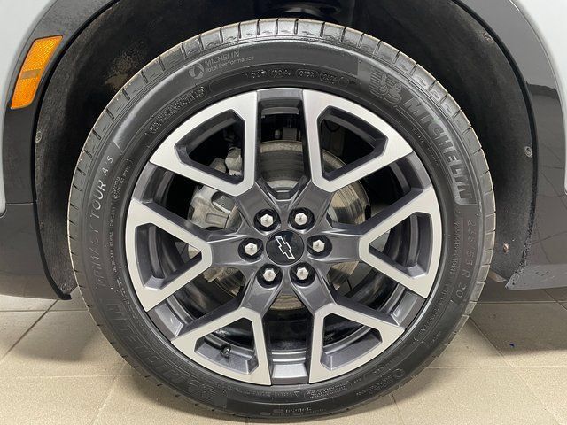 Used 2025 Chevrolet Blazer RS w/ Enhanced Convenience Package AWD/4WD image 7