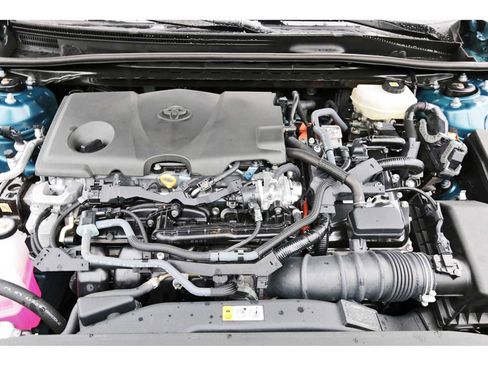Used 2025 Toyota Camry SE w/ Multimedia Upgrade Package FWD image 31