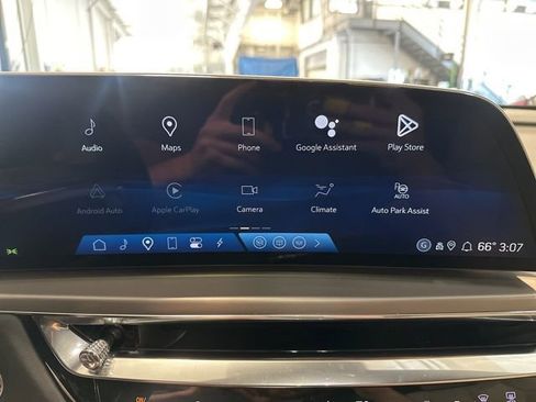 New 2024 Cadillac Lyriq Sport w/ Nappa Leather Package image 25