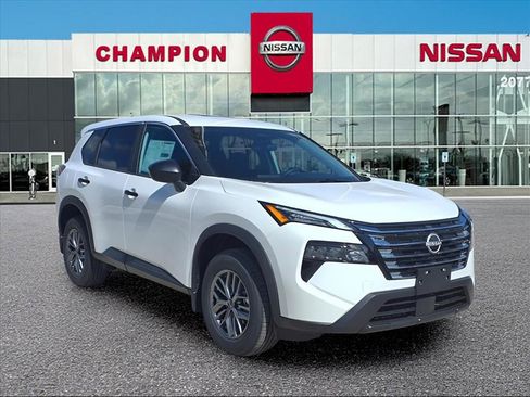 Used 2026 Nissan Rogue S image 1