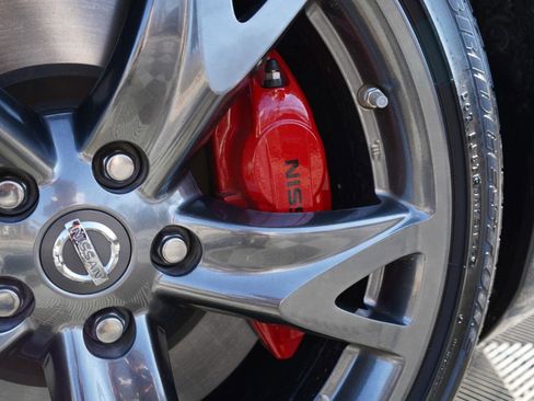 Used 2010 Nissan 370Z Touring w/ Sport Pkg image 76