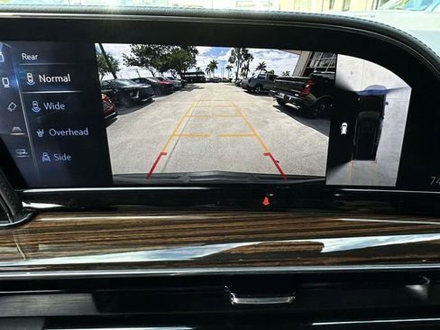 Used 2022 Cadillac Escalade Premium Luxury w/ LPO, Illumination Package RWD image 25