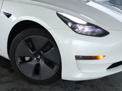 Used 2023 Tesla Model 3 Standard Range RWD image 4