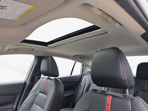 New 2026 Nissan Sentra SR w/ SR Premium Package FWD image 26