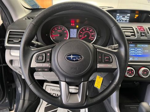 Used 2018 Subaru Forester 2.5i w/ Alloy Wheel Package image 18